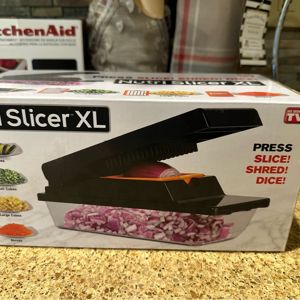 Black and Clear Slicer XL